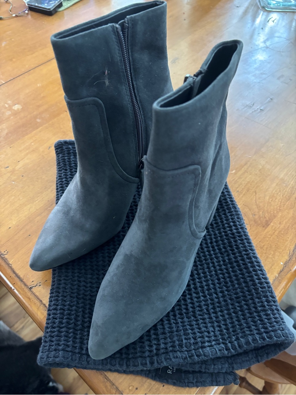 Women's  Steve Madden Gray Suede Pointed-Toe Ankle Boots
